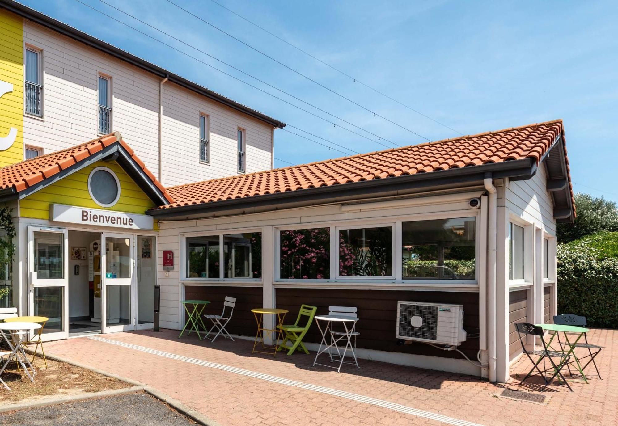 B&B Hotel Narbonne 1 Exterior photo